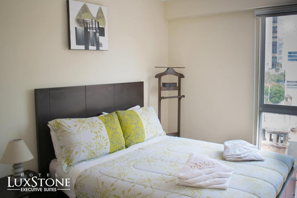 Luxstone Executive & Suites La Paz Eksteriør bilde