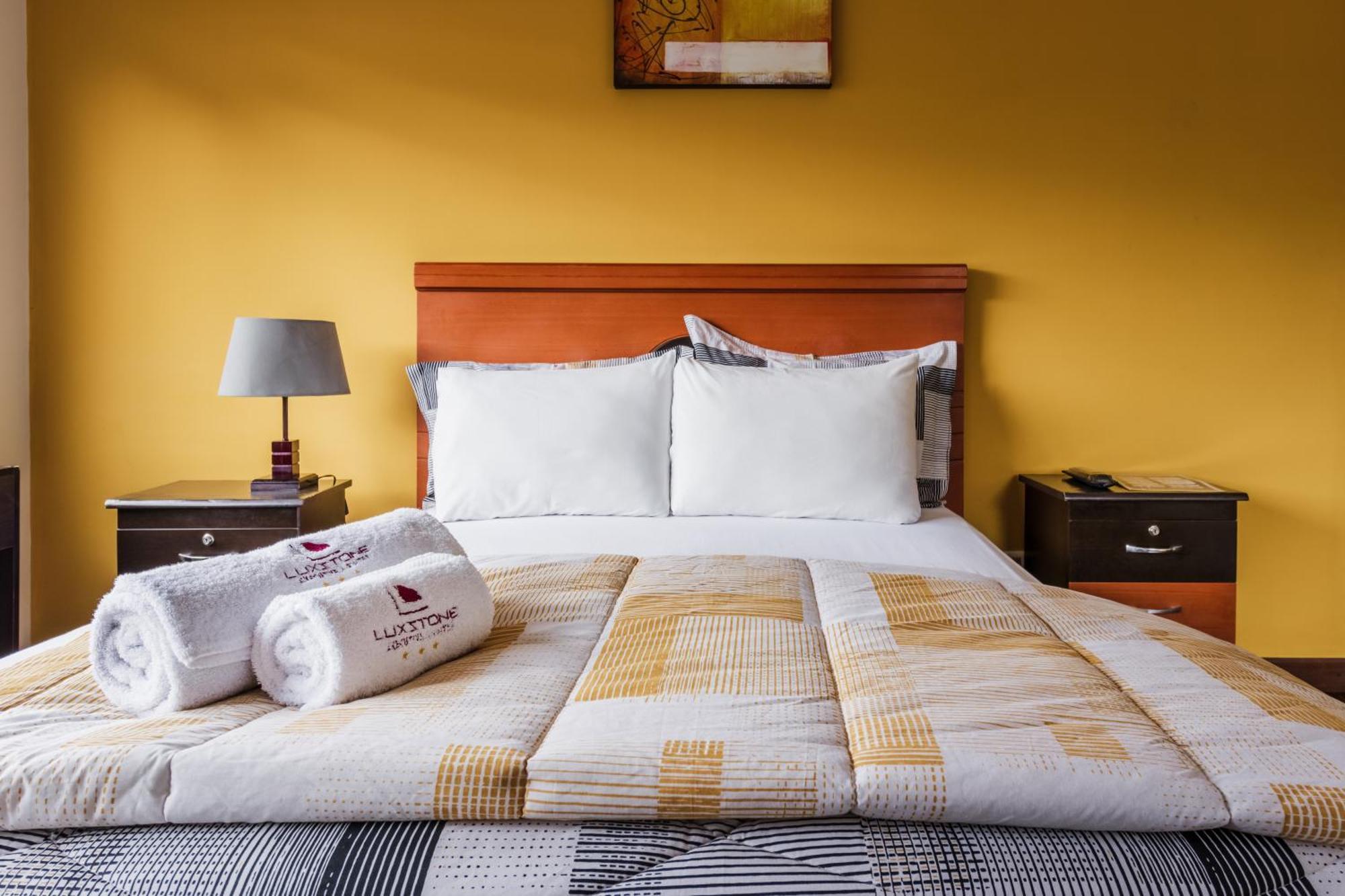 Luxstone Executive & Suites La Paz Eksteriør bilde